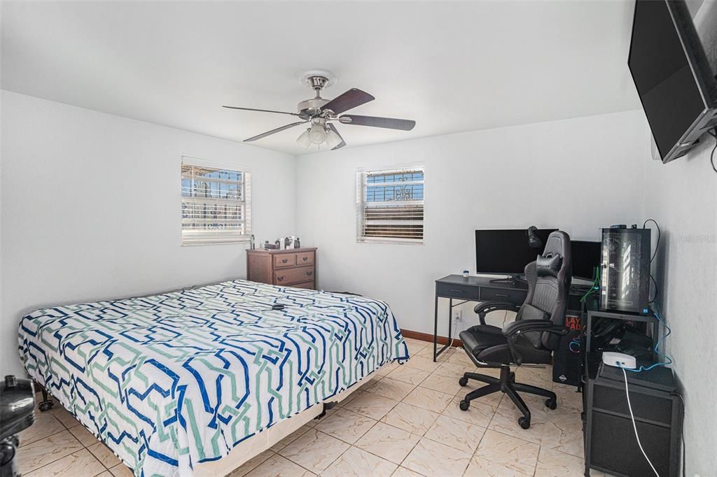 Active With Contract: $450,000 (4 beds, 2 baths, 1751 Square Feet)