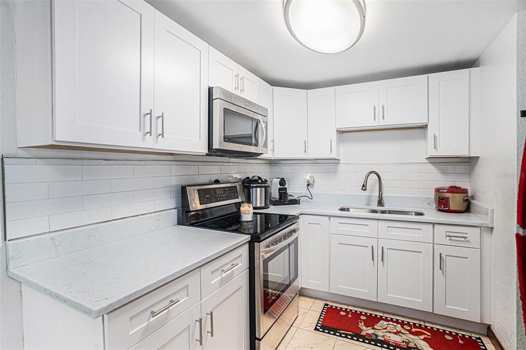 Active With Contract: $450,000 (4 beds, 2 baths, 1751 Square Feet)