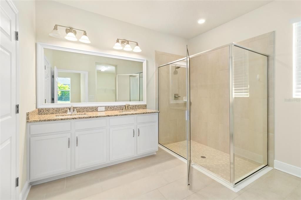 Active With Contract: $489,900 (2 beds, 2 baths, 1939 Square Feet)