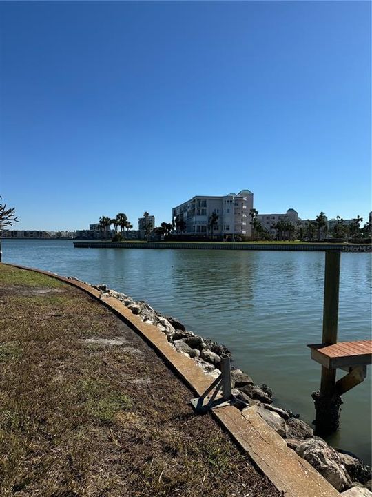 For Sale: $2,900,000 (4 beds, 3 baths, 2330 Square Feet)