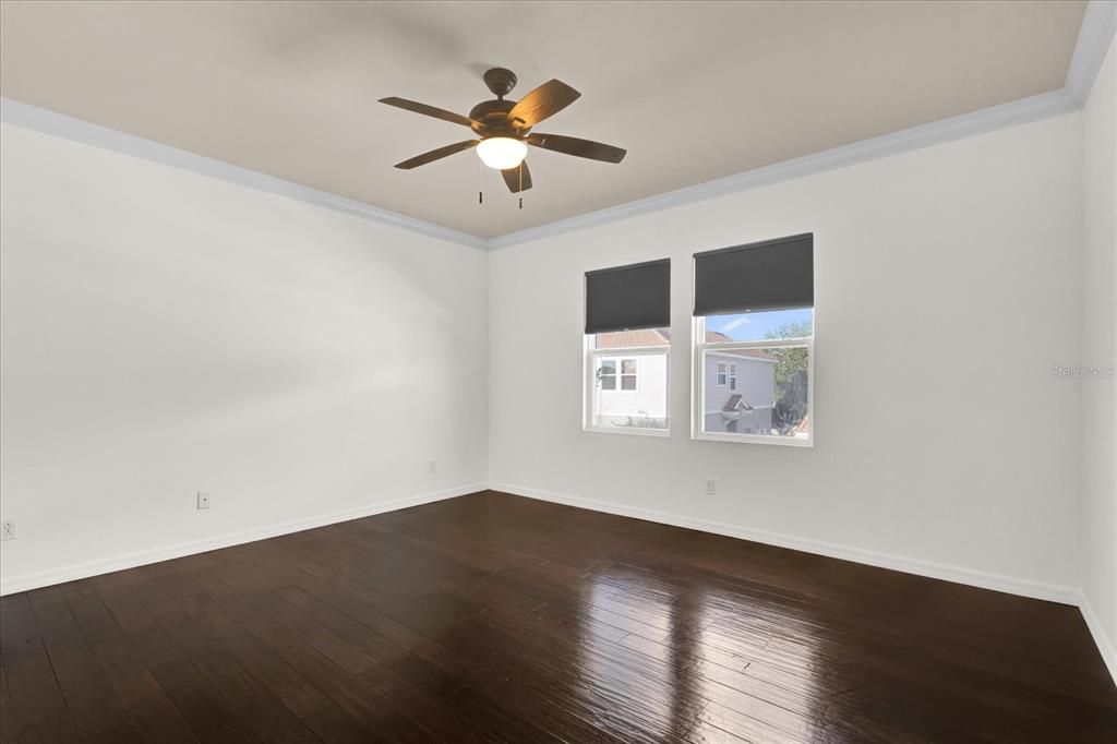 For Sale: $375,000 (3 beds, 2 baths, 1707 Square Feet)