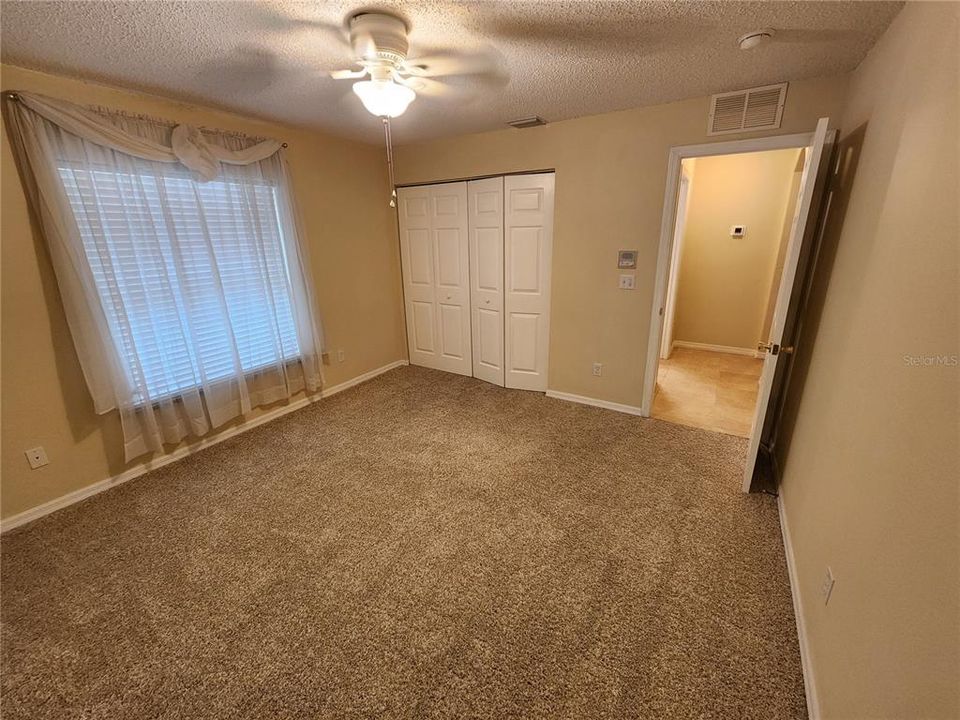 For Sale: $368,900 (3 beds, 2 baths, 1858 Square Feet)