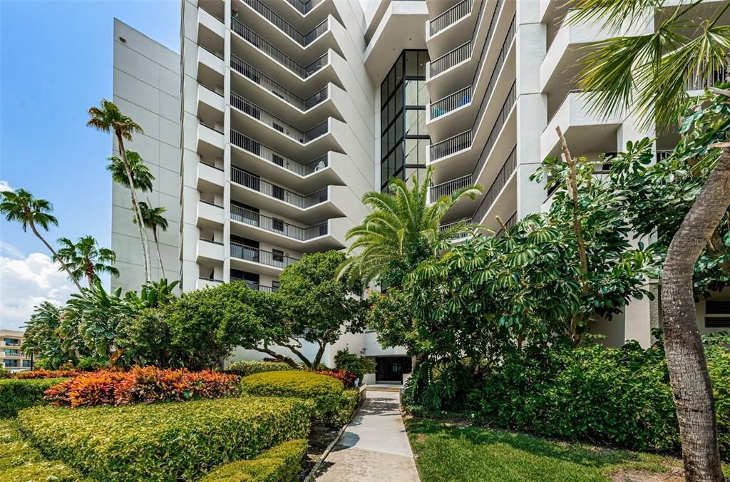 Front entrance to the building off Gulf Blvd