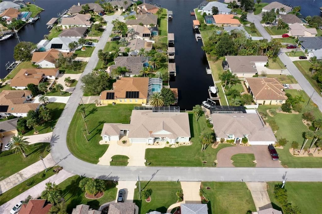 Active With Contract: $849,900 (3 beds, 2 baths, 2643 Square Feet)