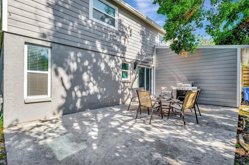 Active With Contract: $379,000 (3 beds, 2 baths, 1276 Square Feet)