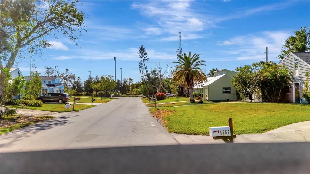 Active With Contract: $379,000 (3 beds, 2 baths, 1276 Square Feet)