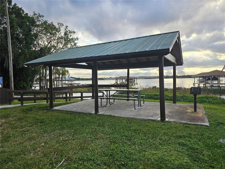 Have a picnic or drop your boat on Lake Clay by using the public ramp right across from Oak Avenue and Lake Clay Drive.