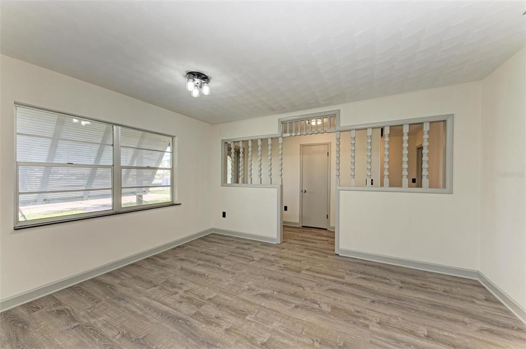 For Sale: $480,000 (2 beds, 2 baths, 1914 Square Feet)