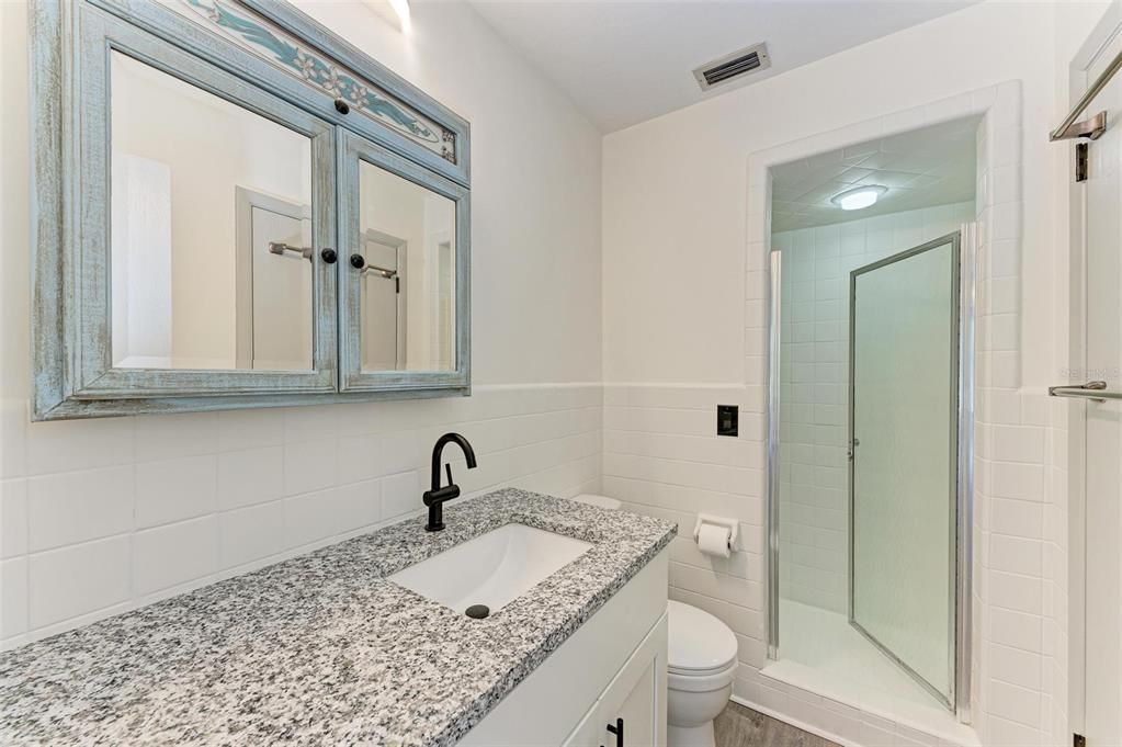 For Sale: $480,000 (2 beds, 2 baths, 1914 Square Feet)