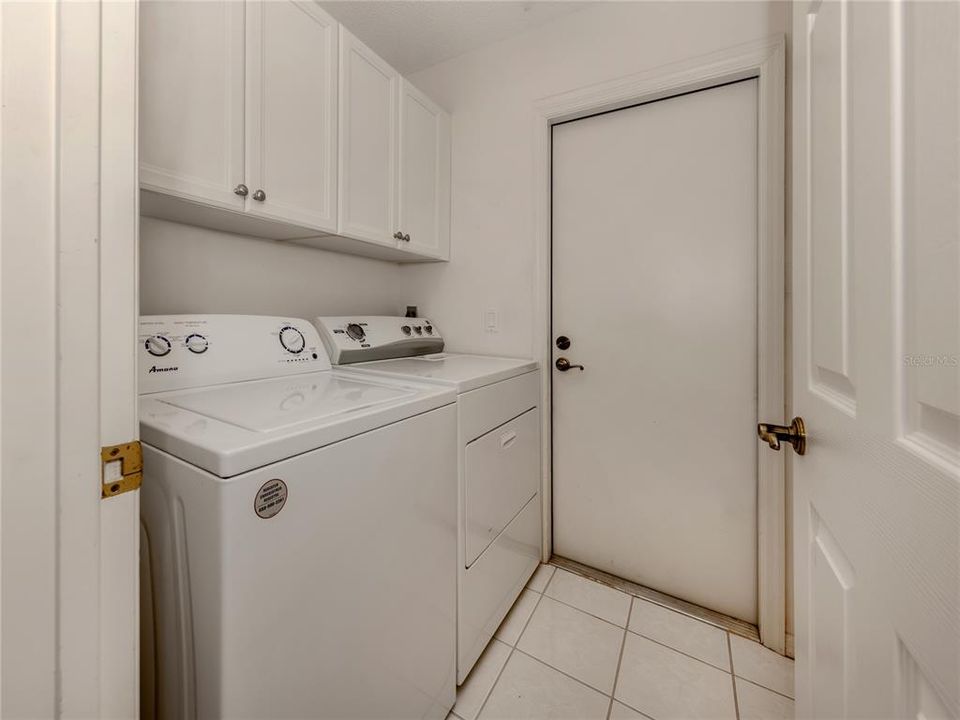 Active With Contract: $389,000 (2 beds, 2 baths, 1735 Square Feet)