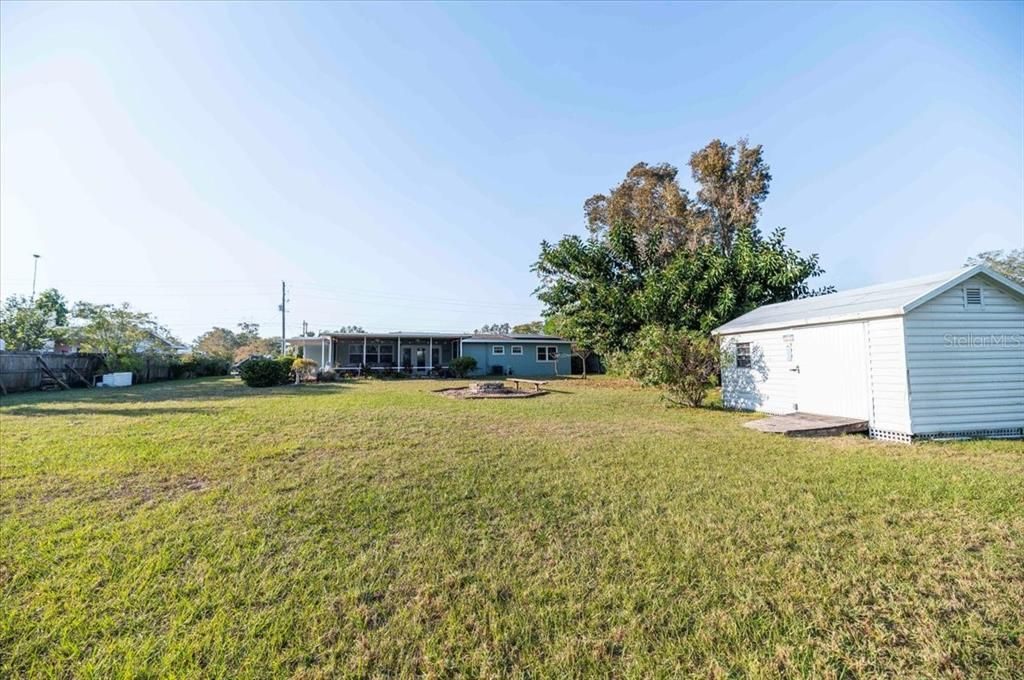 For Sale: $400,000 (3 beds, 2 baths, 1629 Square Feet)