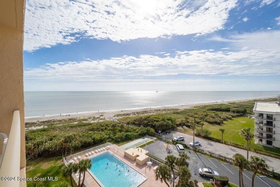 Pool and ocean view