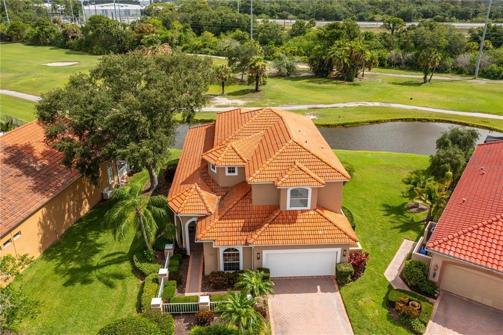 For Sale: $1,050,000 (4 beds, 2 baths, 2863 Square Feet)