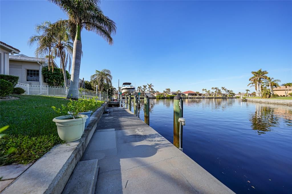 For Sale: $1,350,000 (3 beds, 2 baths, 2633 Square Feet)