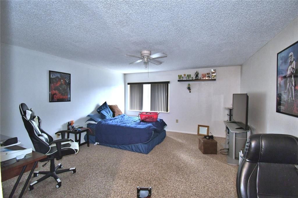 For Sale: $139,000 (2 beds, 2 baths, 1252 Square Feet)