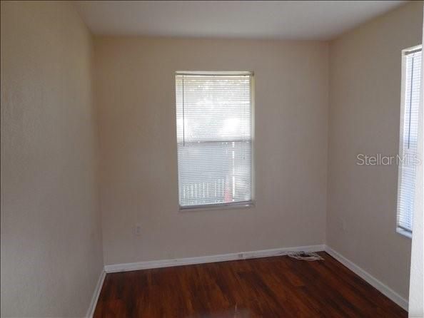 For Rent: $2,300 (3 beds, 2 baths, 1010 Square Feet)