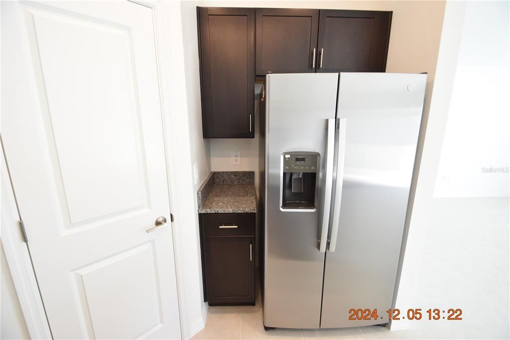 For Rent: $2,195 (3 beds, 2 baths, 1555 Square Feet)