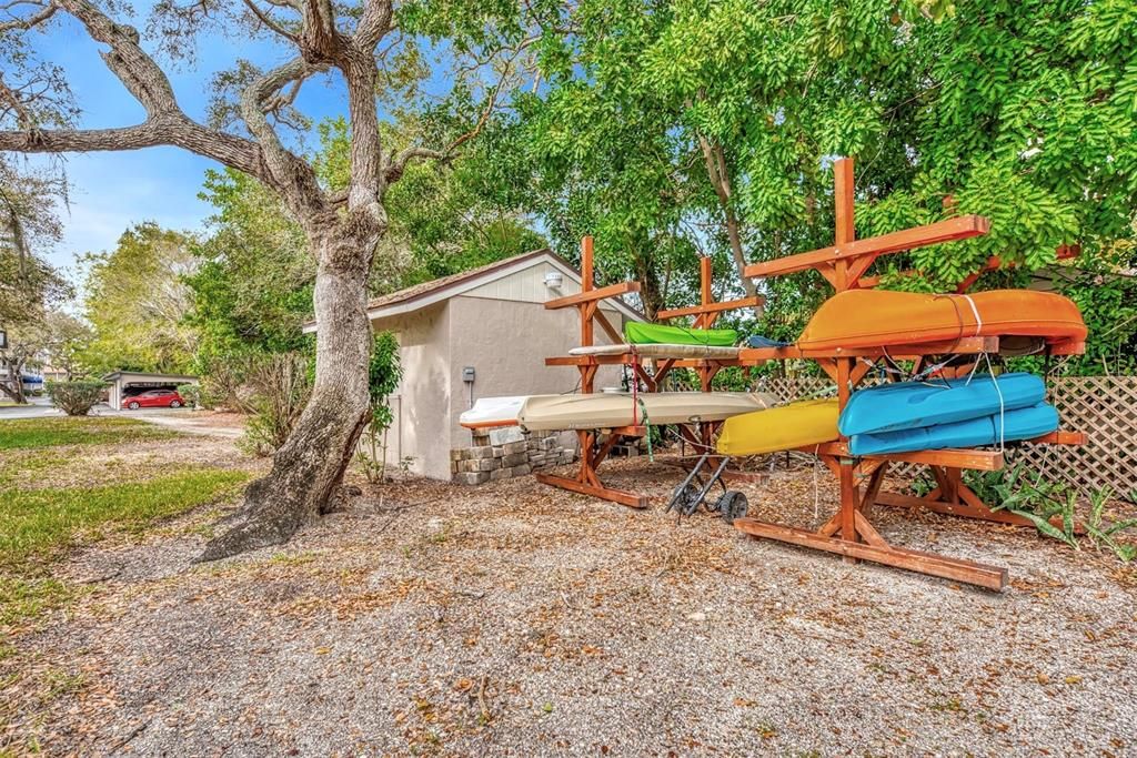 KAYAK STORAGE