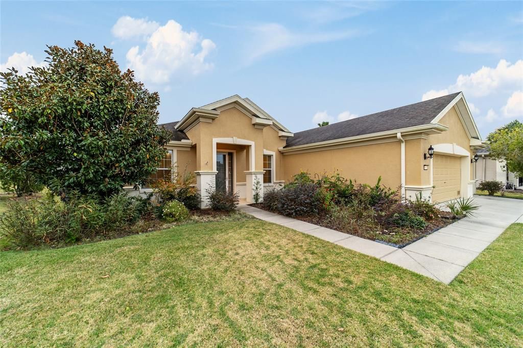 For Sale: $418,814 (3 beds, 2 baths, 2122 Square Feet)