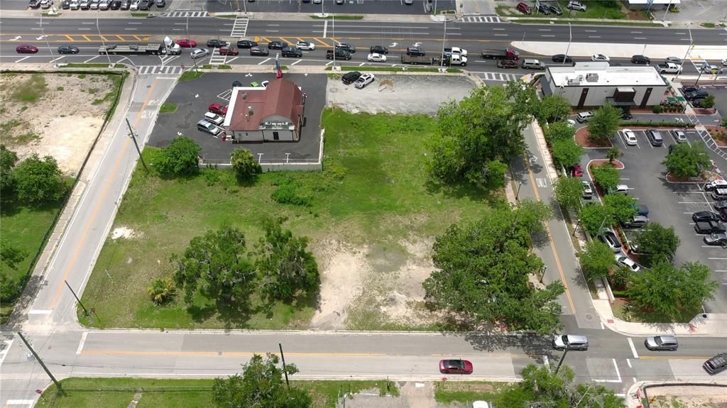 For Sale: $1,900,000 (0.86 acres)