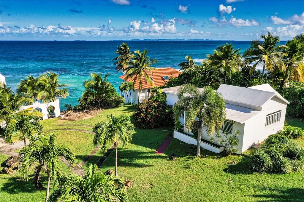 For Sale: $1,599,000 (4 beds, 4 baths, 3400 Square Feet)