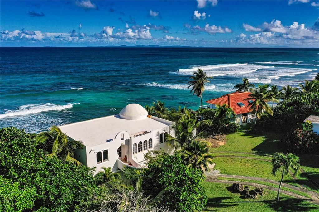 For Sale: $1,599,000 (4 beds, 4 baths, 3400 Square Feet)