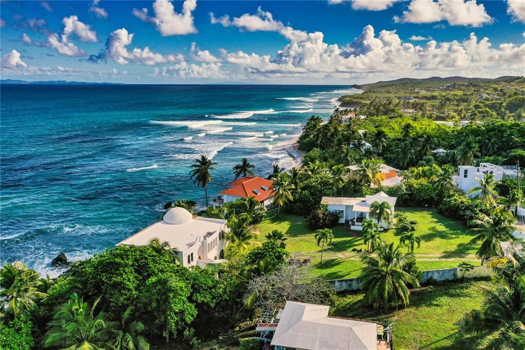 For Sale: $1,599,000 (4 beds, 4 baths, 3400 Square Feet)