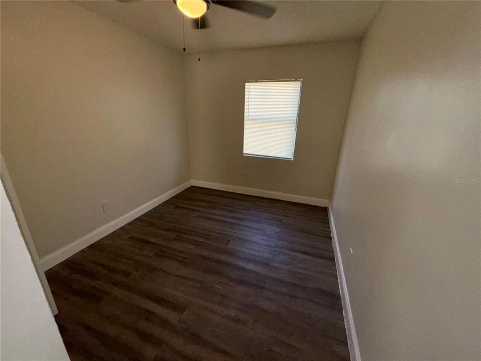 For Rent: $1,350 (2 beds, 1 baths, 650 Square Feet)