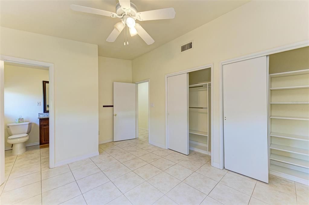 For Sale: $429,500 (4 beds, 2 baths, 1410 Square Feet)