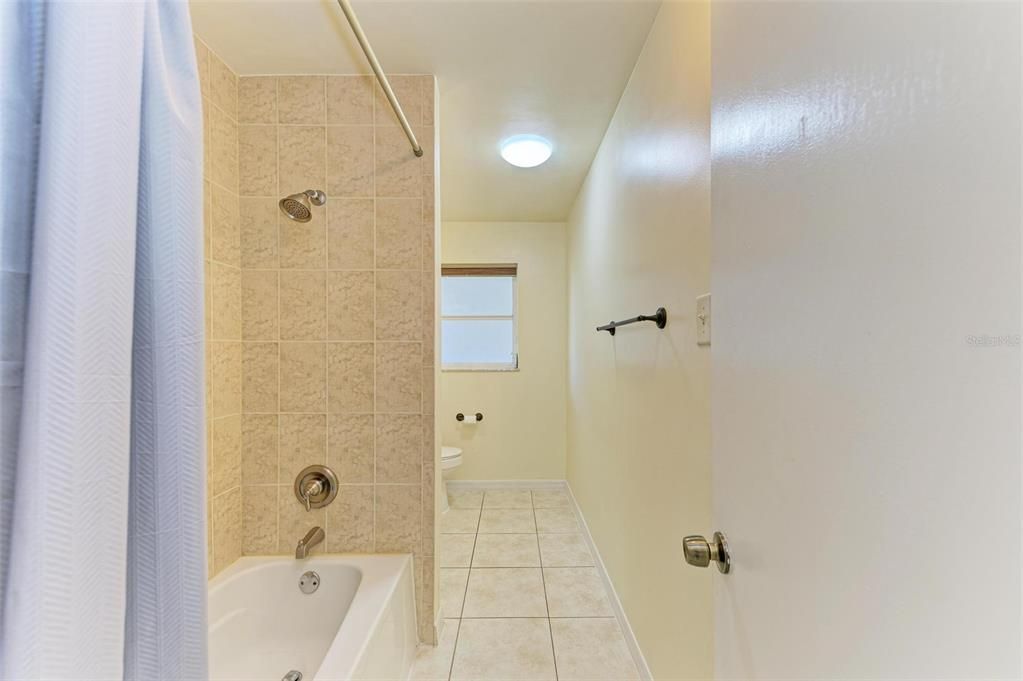 For Sale: $429,500 (4 beds, 2 baths, 1410 Square Feet)