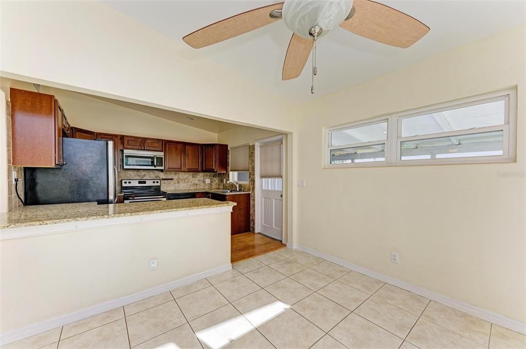 For Sale: $429,500 (4 beds, 2 baths, 1410 Square Feet)