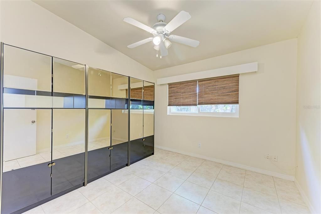 For Sale: $429,500 (4 beds, 2 baths, 1410 Square Feet)