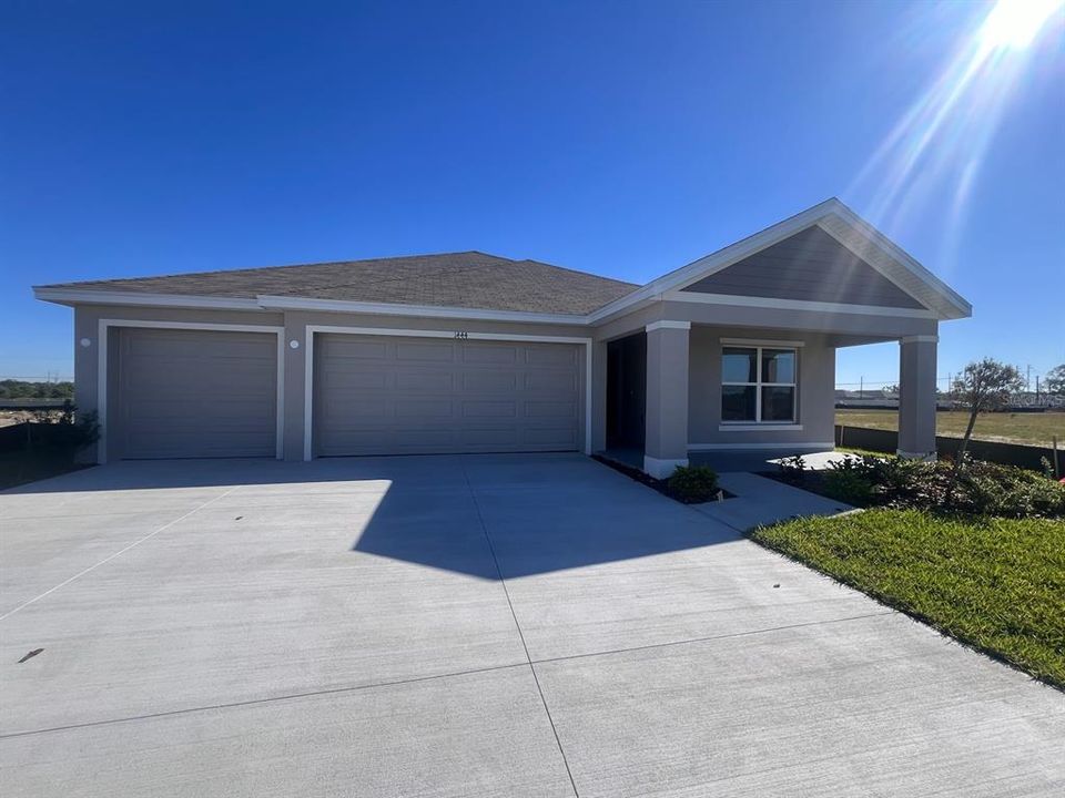 Недавно продано: $394,990 (4 спален, 3 ванн, 2020 Квадратных фут)