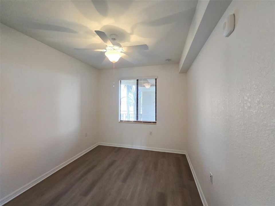 For Rent: $2,300 (2 beds, 2 baths, 1142 Square Feet)