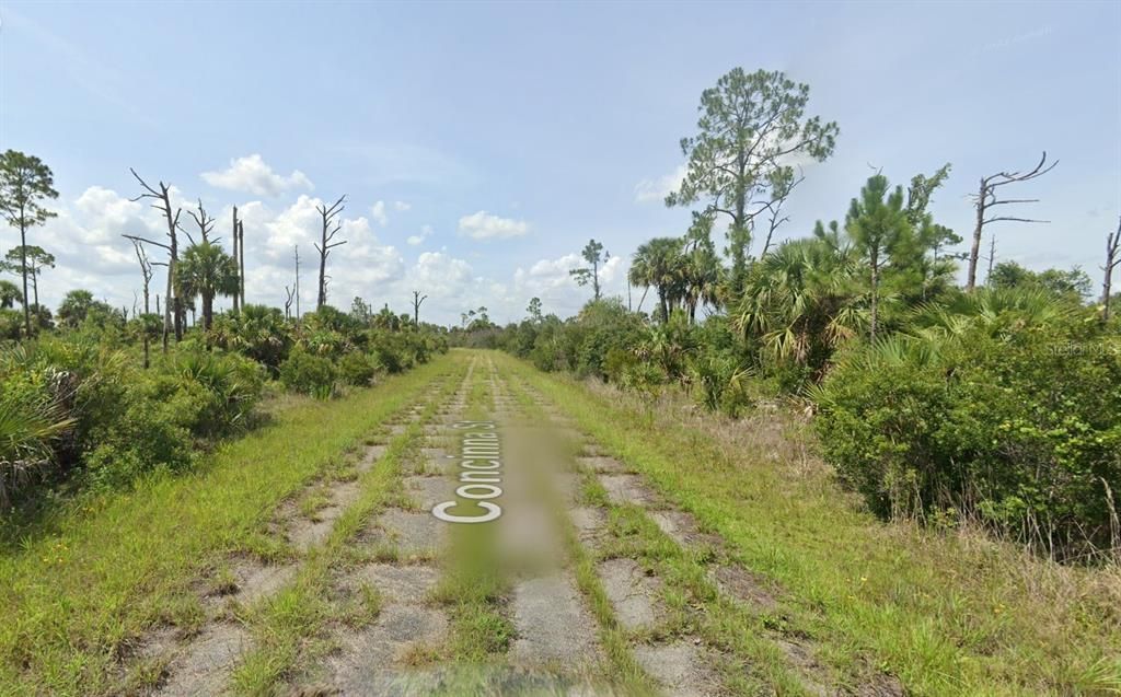 En Venta: $10,000 (0.25 acres)