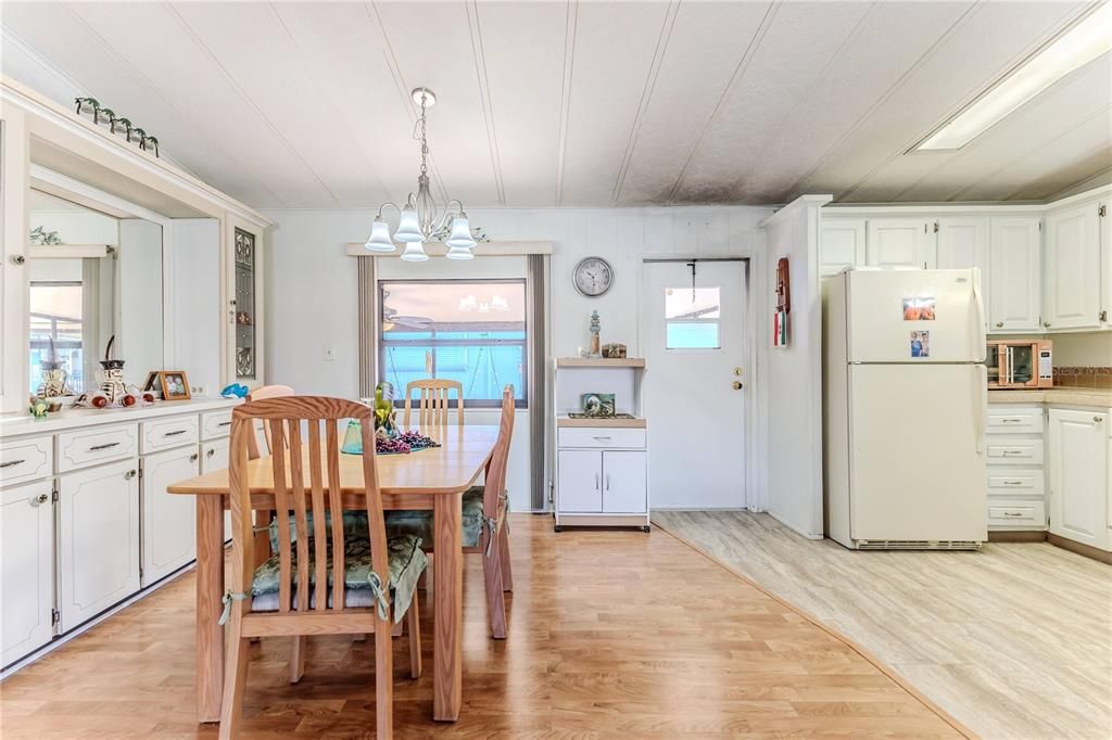 Open kitchen and dining room