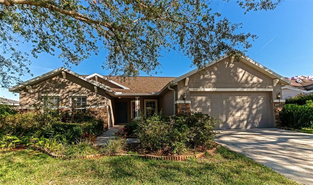 Active With Contract: $369,900 (4 beds, 2 baths, 1792 Square Feet)