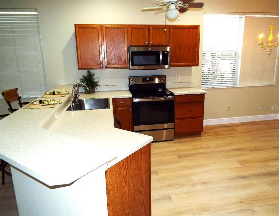 For Rent: $2,100 (2 beds, 2 baths, 1267 Square Feet)