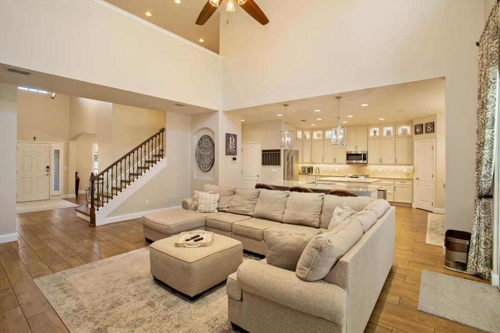 Family Room / kitchen, wood-look tile