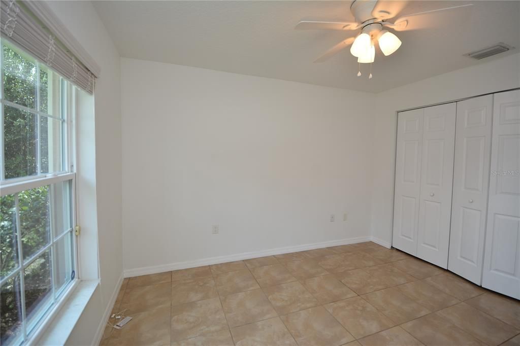 For Rent: $2,000 (3 beds, 2 baths, 1324 Square Feet)