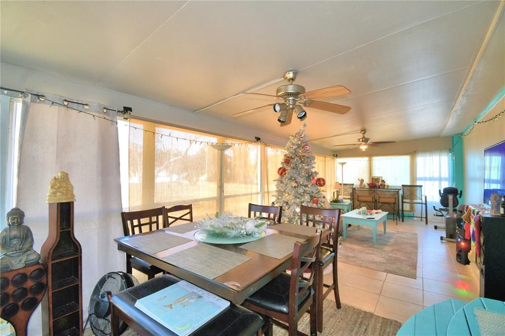 For Sale: $299,900 (3 beds, 2 baths, 1632 Square Feet)