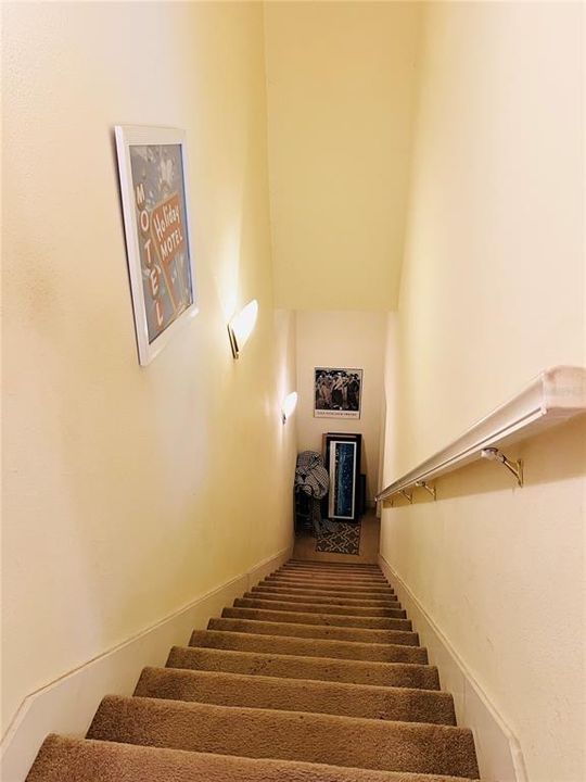 STAIRS TO SAFE ROOM