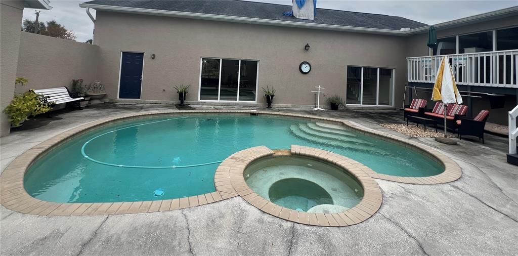 COURTYARD POOL