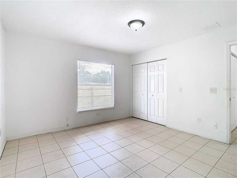 For Sale: $309,900 (3 beds, 2 baths, 1200 Square Feet)