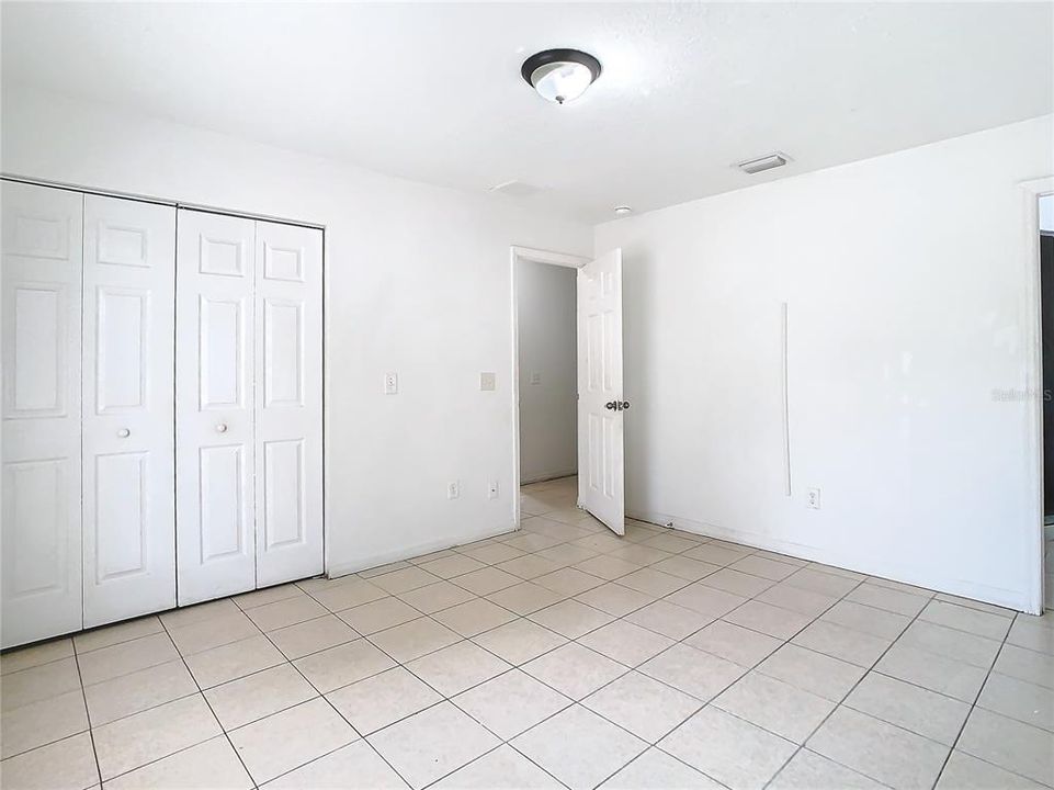 For Sale: $309,900 (3 beds, 2 baths, 1200 Square Feet)