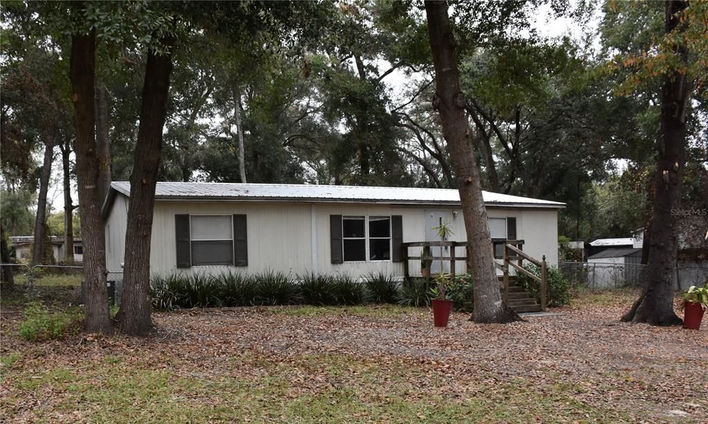 For Sale: $163,500 (3 beds, 2 baths, 1175 Square Feet)