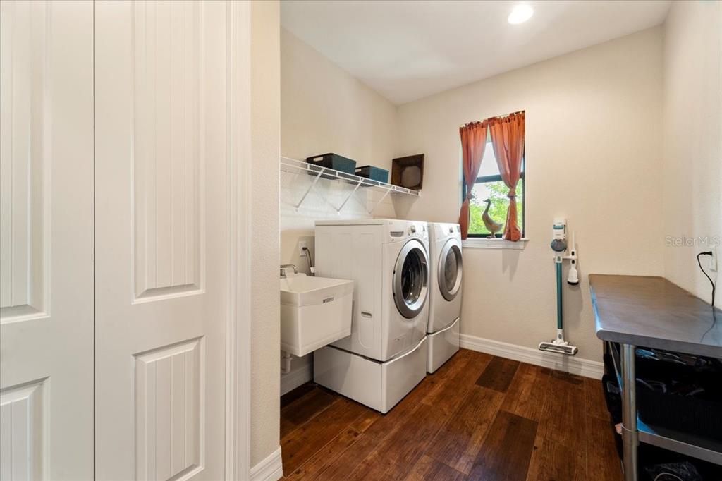 Laundry Room with sink & storage closet