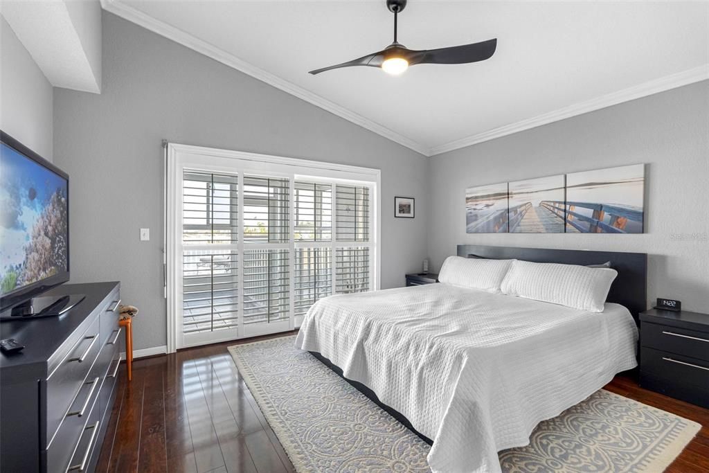 Primary bedroom overlooking the water views!