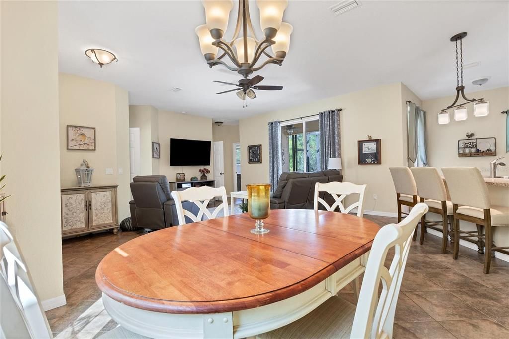 Open floor plan with Dining room