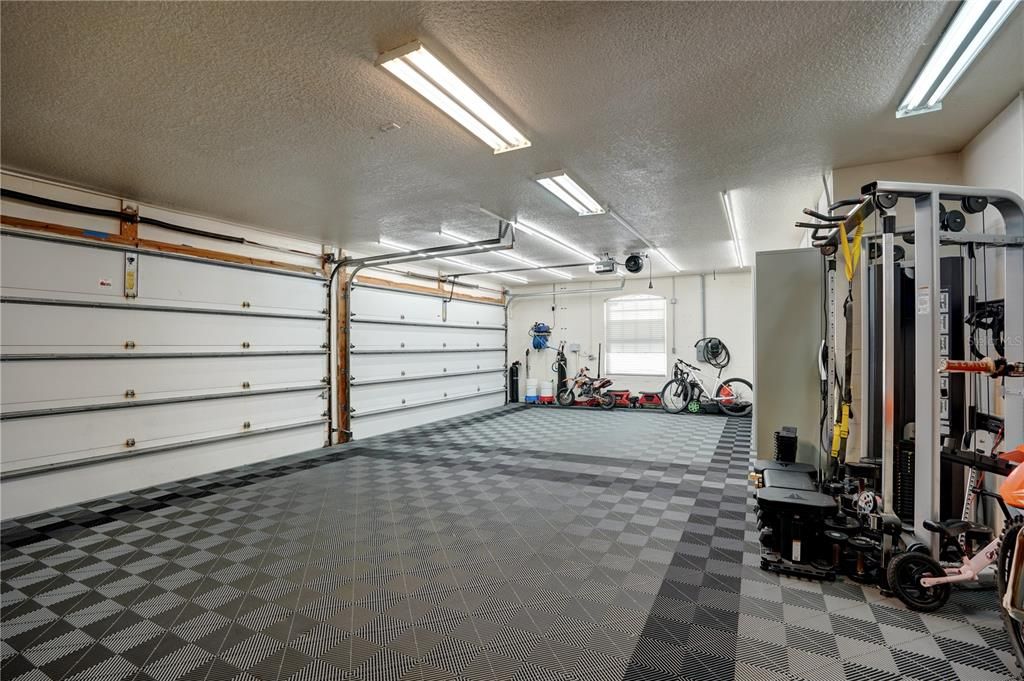 4 car garage with A/C split